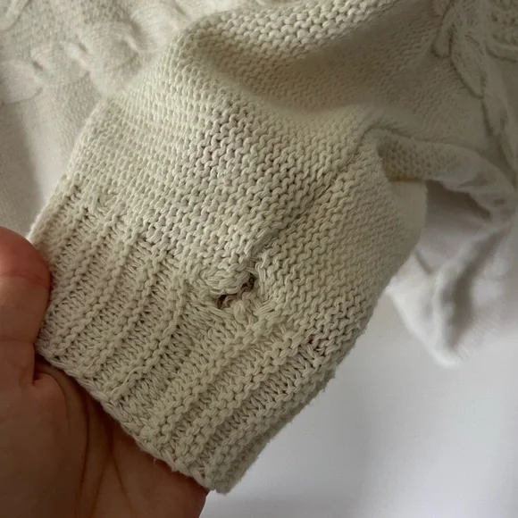 Andthewhy cable knit side sleeve sweater - Picture 4 of 6